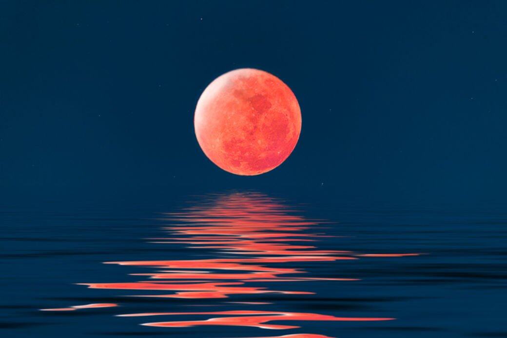 在天文學上,水星逆行並不是指水星在運行軌道上倒轉行的意思,而是在 在天文學上,水星逆行並不是指水星在運行軌道上倒轉行的意思,而是在