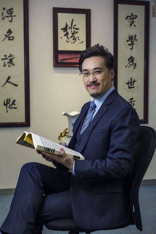「把《易經》融入生活」 是蘇家興大師致力為香港大眾推動的理念。有別於一般 「把《易經》融入生活」 是蘇家興大師致力為香港大眾推動的理念。有別於一般