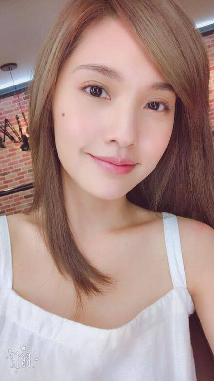 B612得到很多女星的支持,其中可愛教主楊丞琳也是其用家呢。經自動修 B612得到很多女星的支持,其中可愛教主楊丞琳也是其用家呢。經自動修