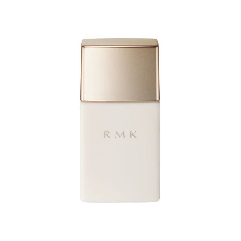 採用RMK的全新啫喱薄膜技術,以啫喱狀的保濕成分包裹著紫外線阻隔成 採用RMK的全新啫喱薄膜技術,以啫喱狀的保濕成分包裹著紫外線阻隔成
