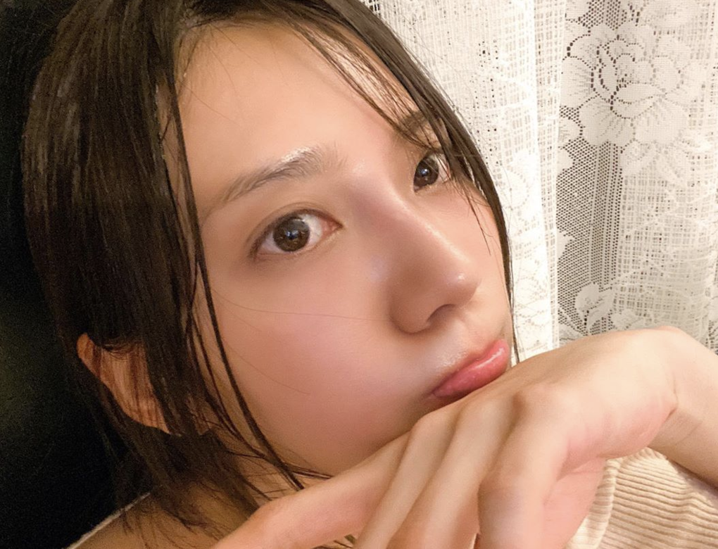 台灣的豆花妹蔡黃汝雙眼炯炯有神,不過她卻是很容易生眼挑針!單是去 台灣的豆花妹蔡黃汝雙眼炯炯有神,不過她卻是很容易生眼挑針!單是去