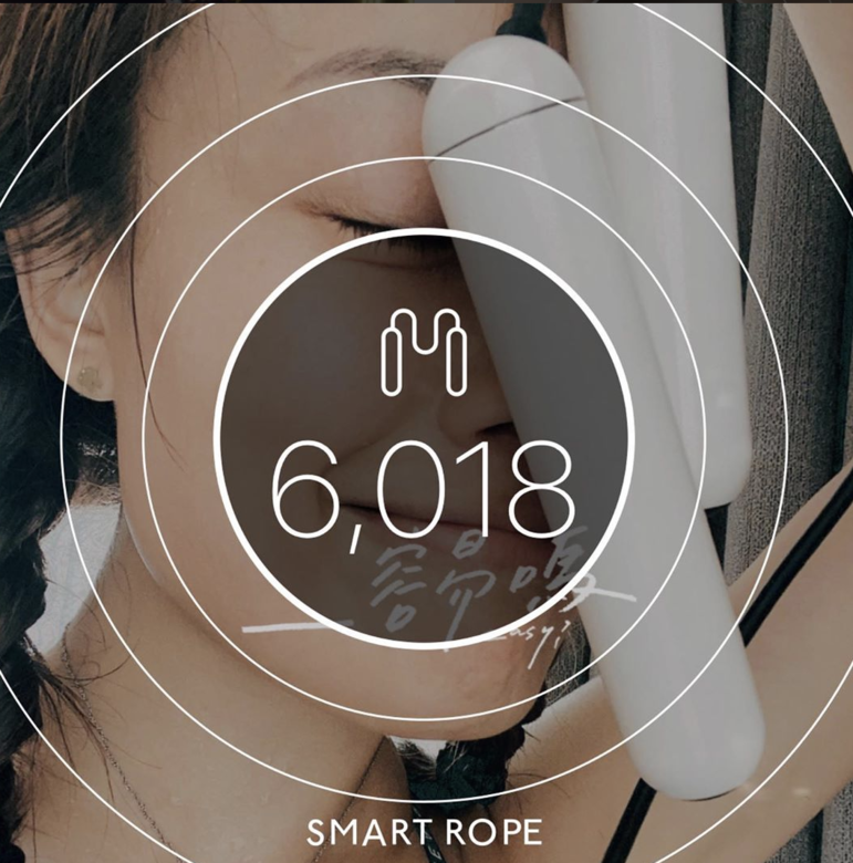 容祖兒Joey最近迷上Smart Rope,不時於Instagram上分享她的戰績。 容祖兒Joey最近迷上Smart Rope,不時於Instagram上分享她的戰績。