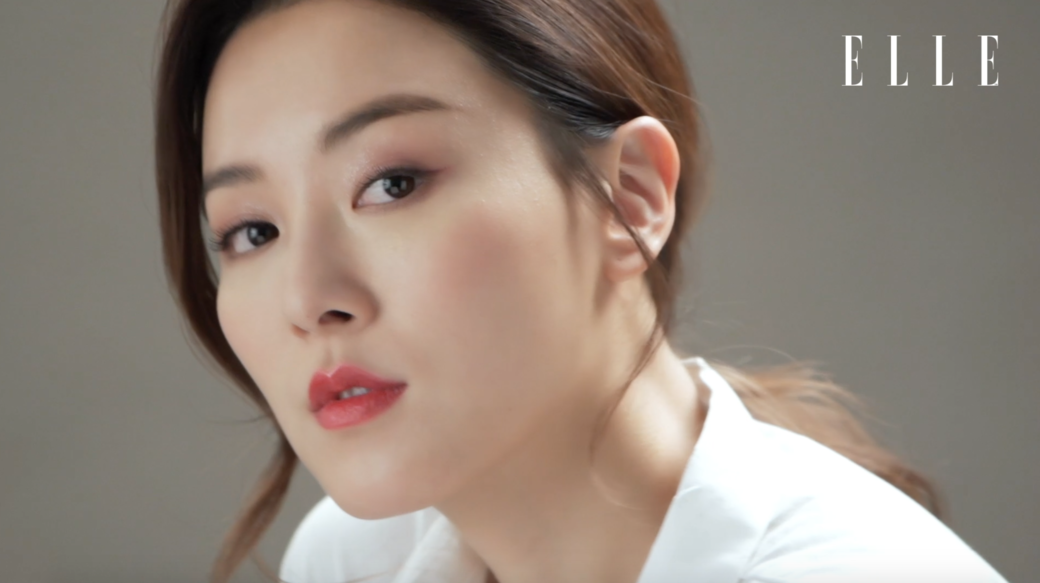 來到代表東京的#010 China Girl鮮紅色調,延續日本古代藝妓傳統,一片紅唇傾倒 來到代表東京的#010 China Girl鮮紅色調,延續日本古代藝妓傳統,一片紅唇傾倒