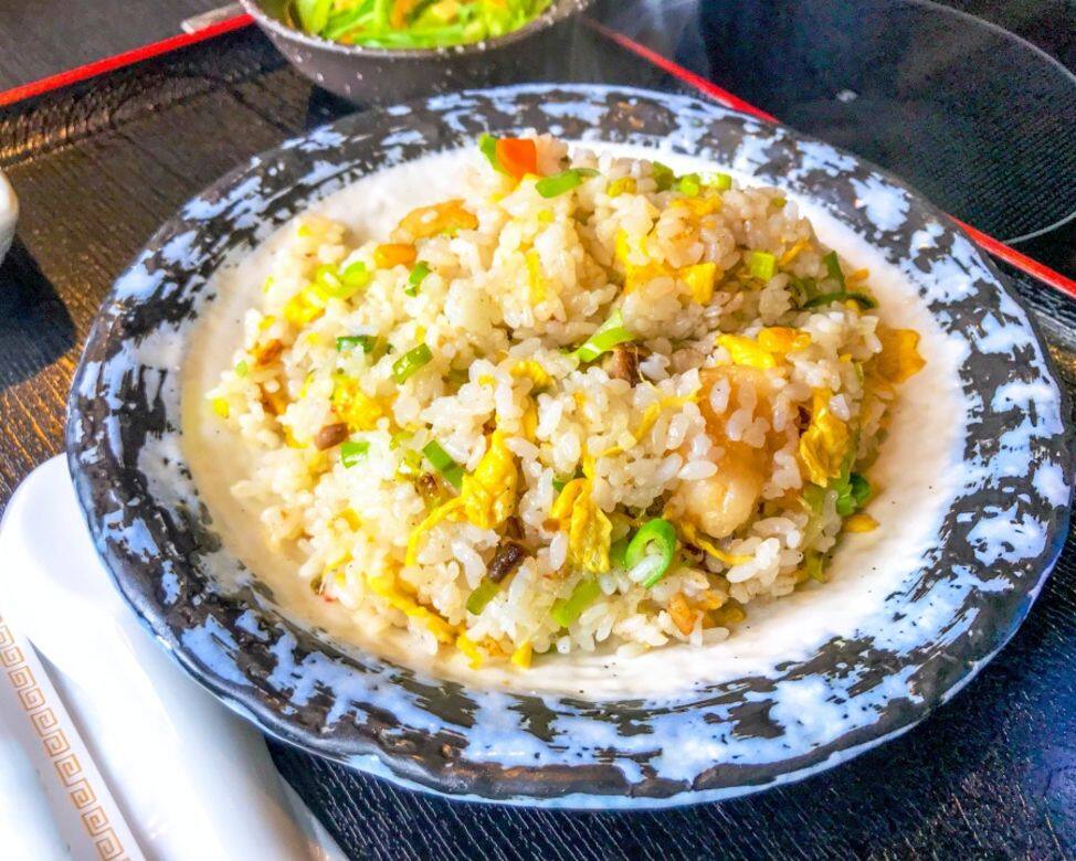 蘆筍雞粒炒飯 (1人份量)材料:雞柳 80克蘆荀 4條洋葱 1/4個雞蛋 1隻白 蘆筍雞粒炒飯 (1人份量)材料:雞柳 80克蘆荀 4條洋葱 1/4個雞蛋 1隻白