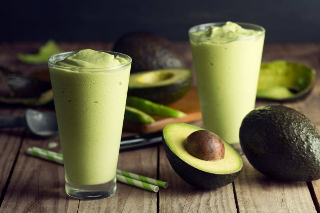 牛油果籽Smoothie材料:蘋果4個、檸檬2個、香蕉1條、牛油果籽半個做法:1.先將 牛油果籽Smoothie材料:蘋果4個、檸檬2個、香蕉1條、牛油果籽半個做法:1.先將