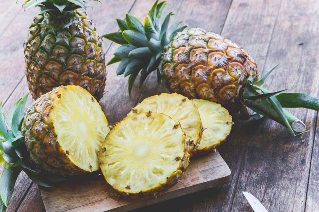 菠蘿當中的蛋白酶可減緩胃脹氣及消化不良等消化問題，而且酸味能預