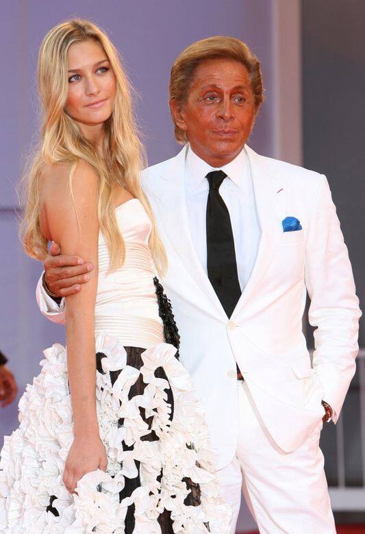 擁有高挑身材與超班顏值的Beatrice Borromeo,也曾經成為模特兒圈,登上過意大利雜 擁有高挑身材與超班顏值的Beatrice Borromeo,也曾經成為模特兒圈,登上過意大利雜