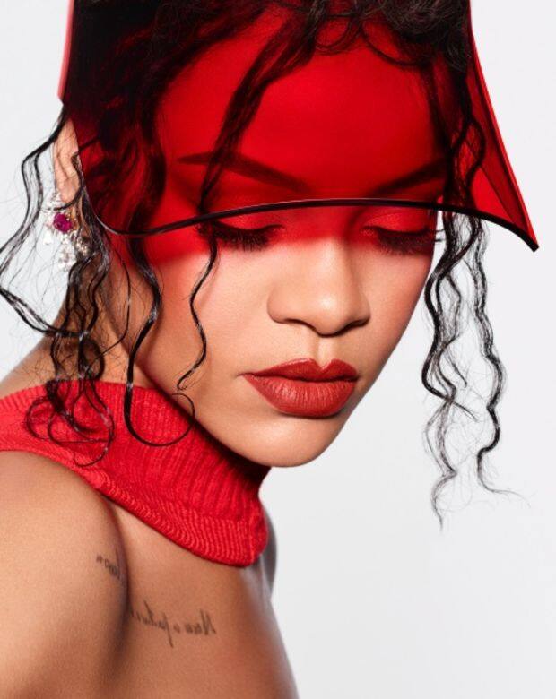 RihannaRihanna 在音樂上的斐然成就,於世界各地累積數以百萬甚至千萬的忠粉,為Fenty RihannaRihanna 在音樂上的斐然成就,於世界各地累積數以百萬甚至千萬的忠粉,為Fenty