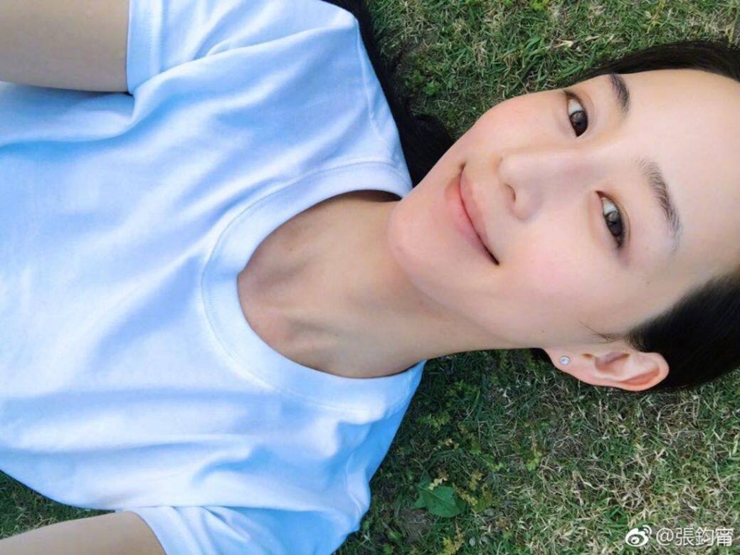 此外張鈞甯也吃椰菜配合橄欖油,還有自製水果無糖乳格,加上一份有如 此外張鈞甯也吃椰菜配合橄欖油,還有自製水果無糖乳格,加上一份有如