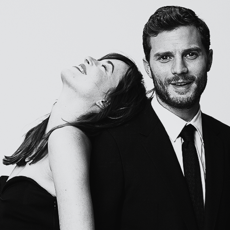 還記得《Fifty Shades of Grey》中女主角Dakota Johnson 的完美胸部線條嗎?她的胸部線條既性感 還記得《Fifty Shades of Grey》中女主角Dakota Johnson 的完美胸部線條嗎?她的胸部線條既性感
