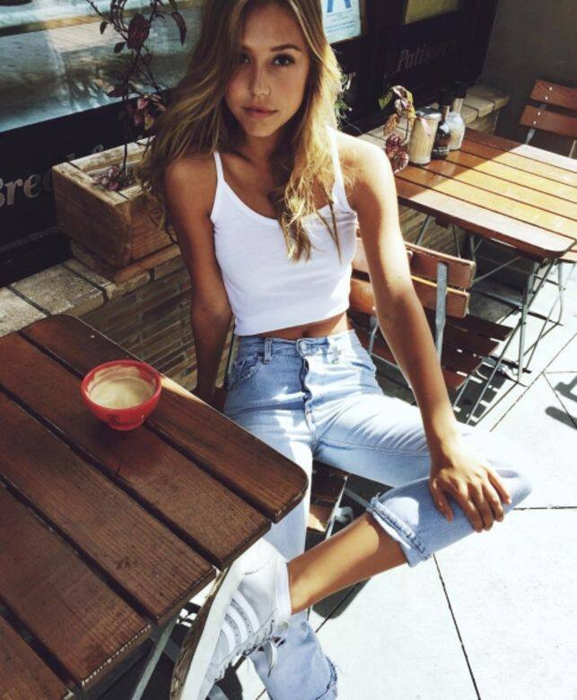 Alexis Ren, 厭食症, Instagram, 減肥, 飲食, 運動 Alexis Ren, 厭食症, Instagram, 減肥, 飲食, 運動