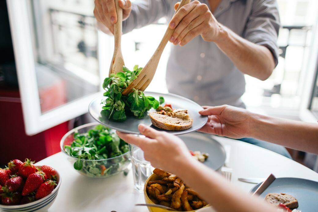 現代人的生活越來越多姿多采,食無定時,但可透過以上「時間營養學」的方法調整身體的生理時鐘 現代人的生活越來越多姿多采,食無定時,但可透過以上「時間營養學」的方法調整身體的生理時鐘