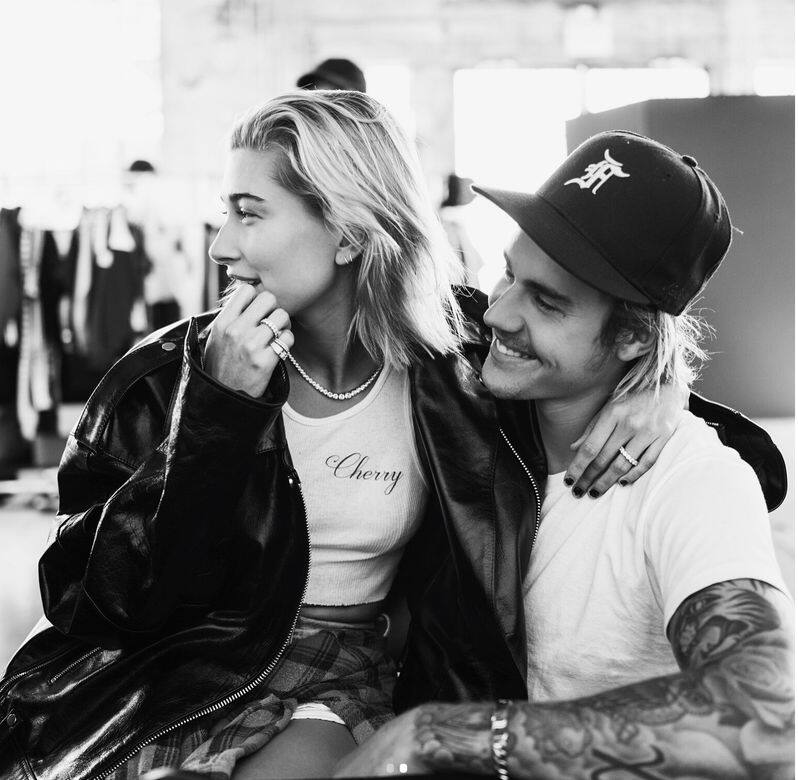 早前在巴哈馬沙灘上被Justin Bieber求婚的22歲的超模Hailey Baldwin 早前在巴哈馬沙灘上被Justin Bieber求婚的22歲的超模Hailey Baldwin