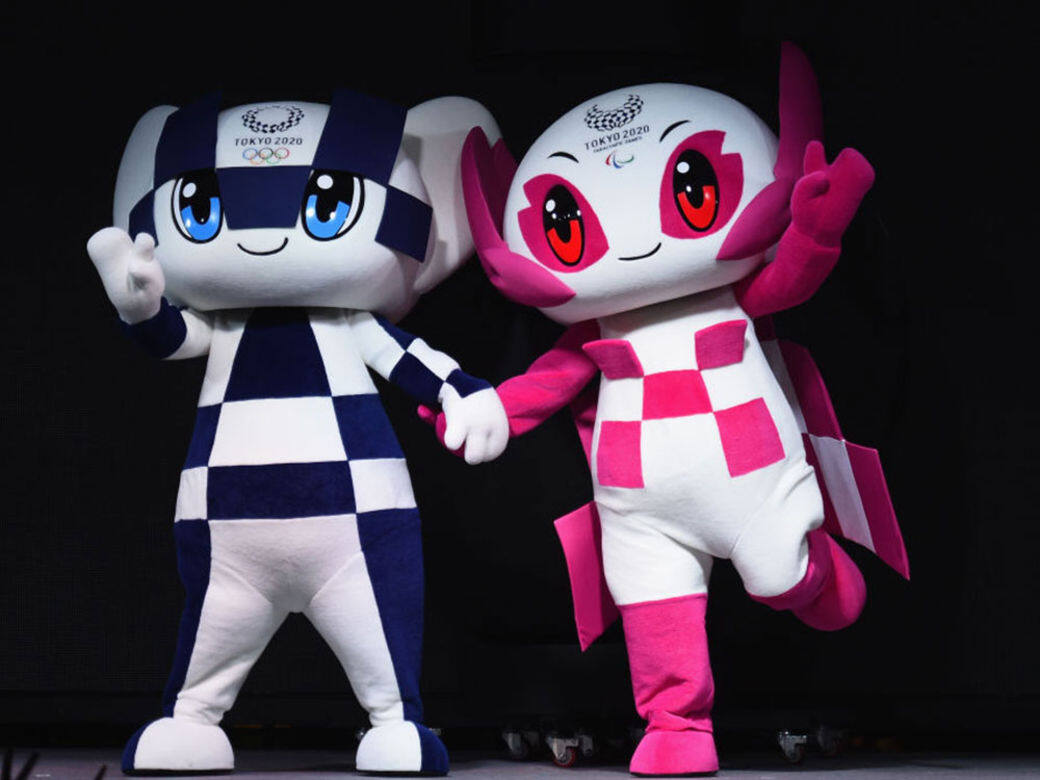 2020東京奧運吉祥物Miraitowa（左）及殘奧會吉祥物Someity（右）。