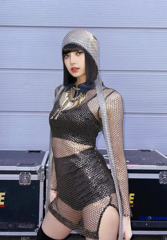 吸引的bob頭髮能不提BLACKPINK LISA的鎖骨黑短髮! 吸引的bob頭髮能不提BLACKPINK LISA的鎖骨黑短髮!