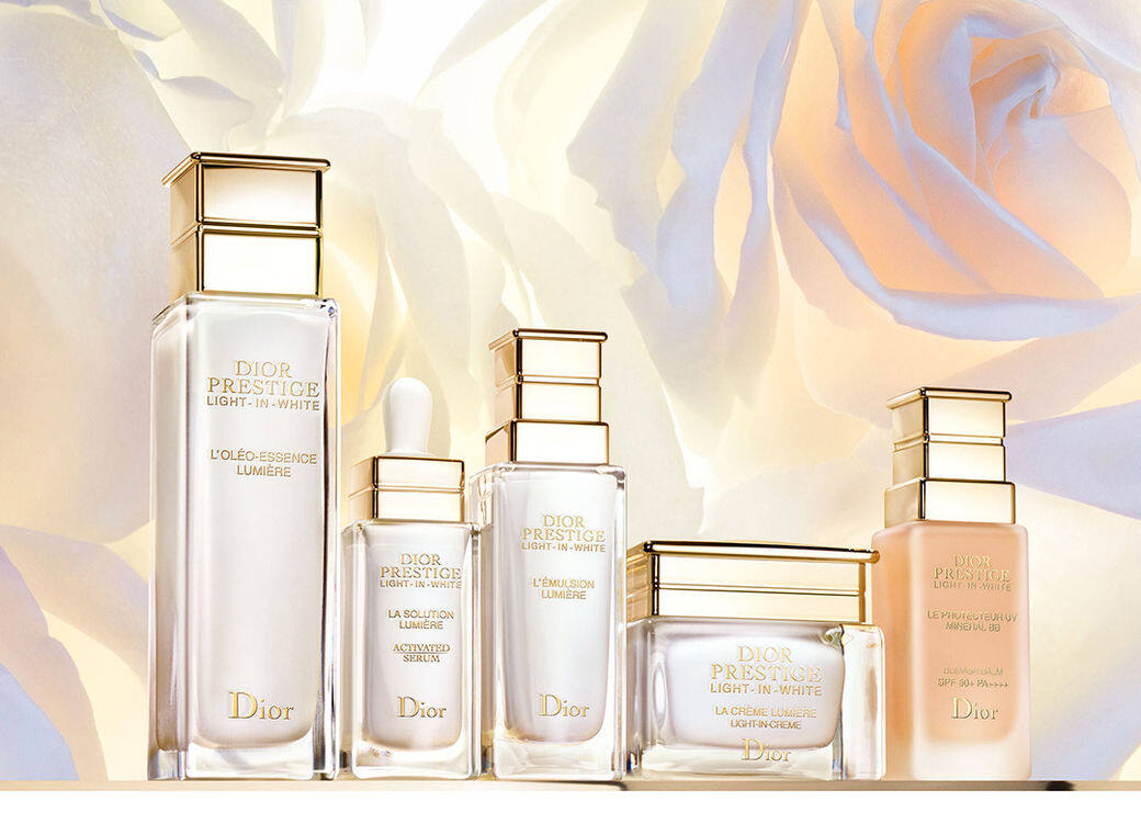 在家都能享受媲美SPA的極致護膚體驗！Dior 玫瑰花蜜純白系列延續格蘭玫瑰的亮白修護力量！