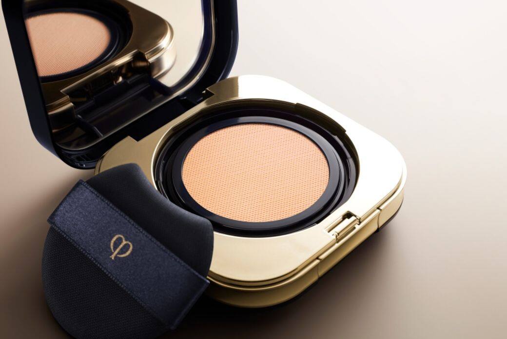 Cassie今次除了入手的Clé de Peau Beauté 最新氣墊粉底、還有兩款可以配合全新氣墊 Cassie今次除了入手的Clé de Peau Beauté 最新氣墊粉底、還有兩款可以配合全新氣墊