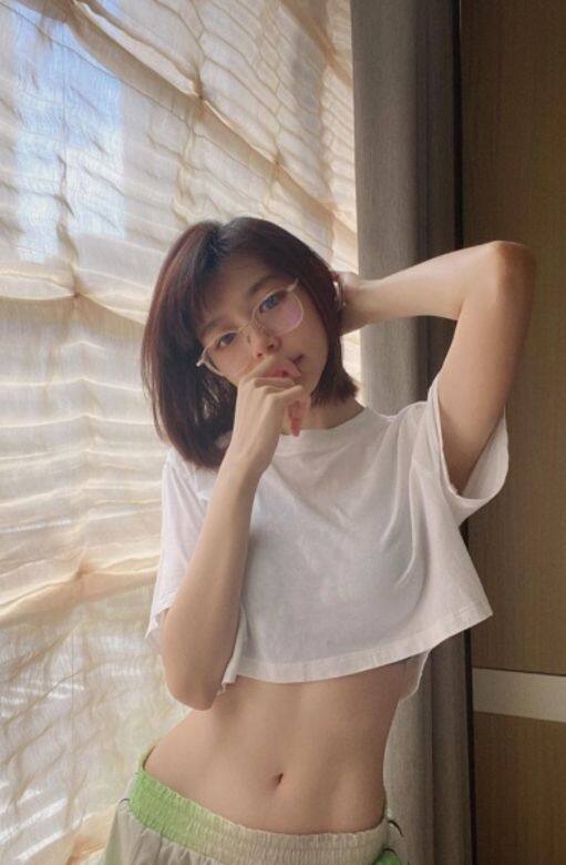 無論是在家或上健身房,林明禎也堅持每天運動1小時。Min的小習慣為每 無論是在家或上健身房,林明禎也堅持每天運動1小時。Min的小習慣為每