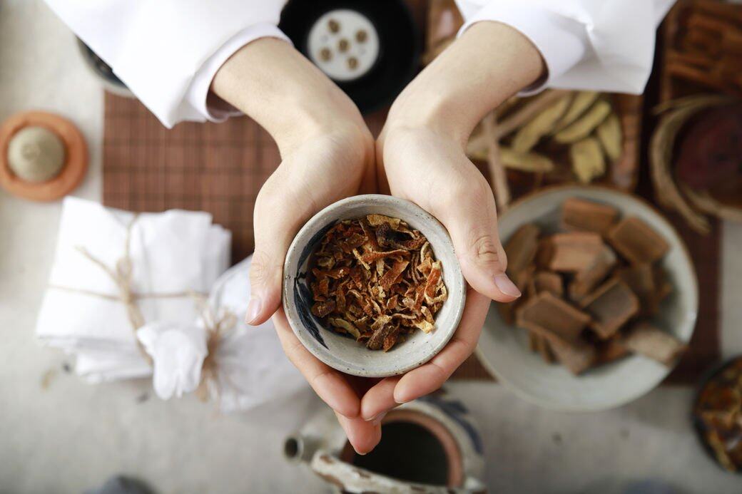 周醫師推薦以下兩款食療及茶飲,對日常生活中受尿頻困擾的女士可以 周醫師推薦以下兩款食療及茶飲,對日常生活中受尿頻困擾的女士可以