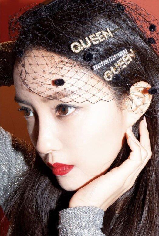 想突顯個性,可以選擇近來大熱的Statement Hair Clips,而市面上有不同的statement hair clips供選 想突顯個性,可以選擇近來大熱的Statement Hair Clips,而市面上有不同的statement hair clips供選