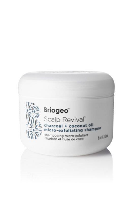 椰子油木炭洗髮露Scalp RevivalTMCharcoal + Coconut Oil Micro-exfoliating Shampoo($380 Clean Beauty)蘊含 6 種天然成分,能帶走頭 椰子油木炭洗髮露Scalp RevivalTMCharcoal + Coconut Oil Micro-exfoliating Shampoo($380 Clean Beauty)蘊含 6 種天然成分,能帶走頭