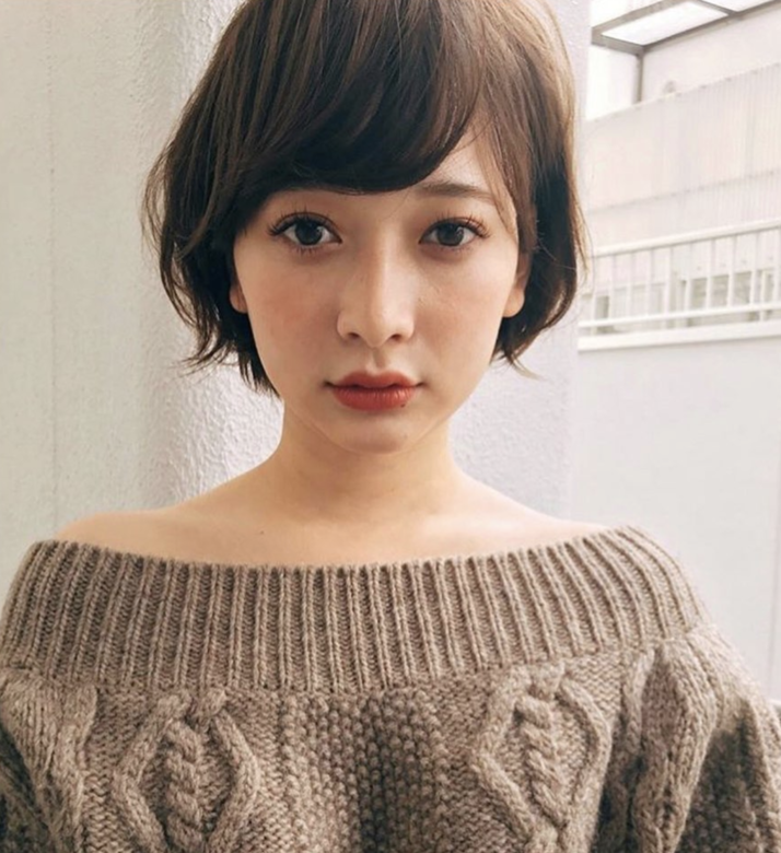適合髮量多的層次感短髮如果是髮量偏多的女生,嘗試短髮造型時就要 適合髮量多的層次感短髮如果是髮量偏多的女生,嘗試短髮造型時就要