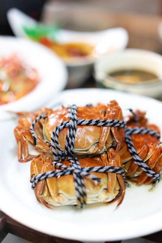 大閘蟹為蛋白質類,進食時可以它取代該餐的蛋白質類食物如肉類、雞蛋 大閘蟹為蛋白質類,進食時可以它取代該餐的蛋白質類食物如肉類、雞蛋