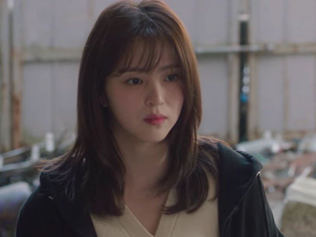 「撩男妝容」技巧:瀏海+淡妝無辜感提升 「撩男妝容」技巧:瀏海+淡妝無辜感提升