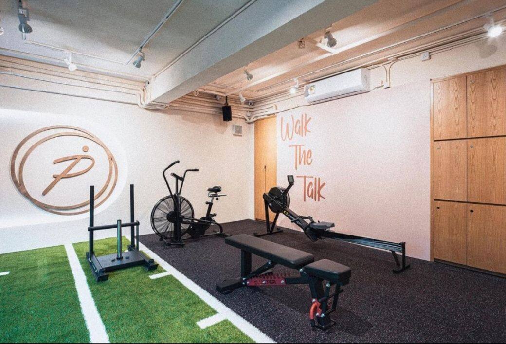 Project i 位於尖沙咀漆咸道南,座落香港歷史博物館對面。”Walk The Talk”(言出必行),無 Project i 位於尖沙咀漆咸道南,座落香港歷史博物館對面。”Walk The Talk”(言出必行),無