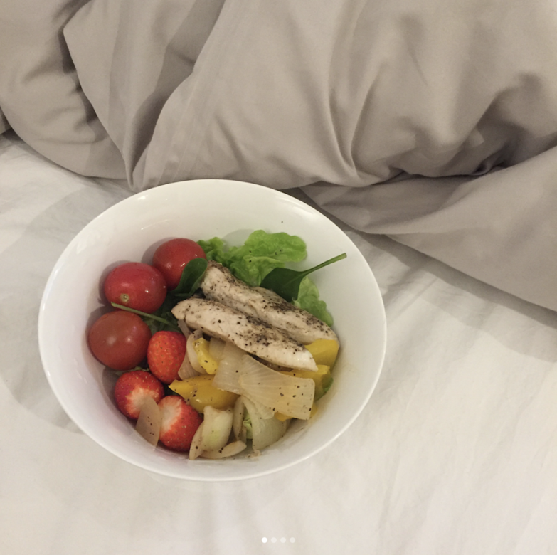 到了中度肥胖的時期,除了繼續維持運動習慣外,JINI也分享了她在飲食上 到了中度肥胖的時期,除了繼續維持運動習慣外,JINI也分享了她在飲食上