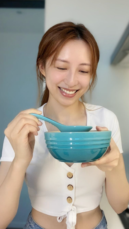 減重的原理十分簡單,就是熱量攝取要少於消耗,而低卡路里飲食的原則 減重的原理十分簡單,就是熱量攝取要少於消耗,而低卡路里飲食的原則