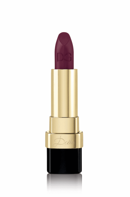Dolce Matte Lipstick 唇膏 $320為品牌首支啞光唇膏,它完全不反光,能有效遮蓋原有唇色 Dolce Matte Lipstick 唇膏 $320為品牌首支啞光唇膏,它完全不反光,能有效遮蓋原有唇色