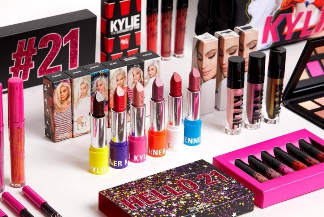如試用過7種唇色後，你對其中一些顏色有興趣，你可到 KylieCosmetics.com看看產品
