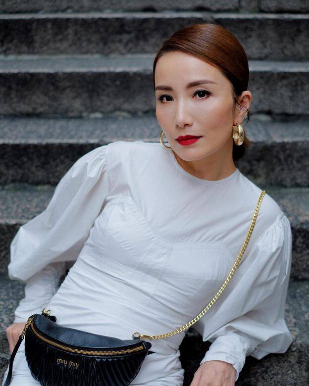 胡蓓蔚貼出妝容教學片 胡蓓蔚貼出妝容教學片