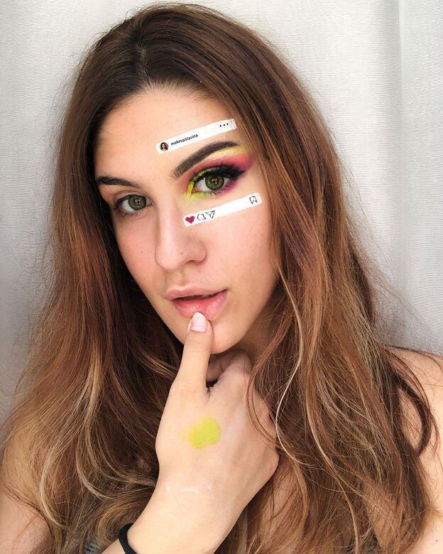 Slavina D 說: "nothing is what it seems, so don't beat yourself up over what you see on instagram. you're all beautiful" Slavina D 說: "nothing is what it seems, so don't beat yourself up over what you see on instagram. you're all beautiful"