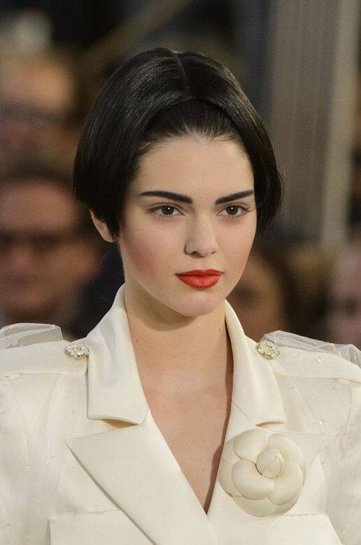 Kendall Jenner, Chanel, 化妝, makeup, 巴黎 Kendall Jenner, Chanel, 化妝, makeup, 巴黎