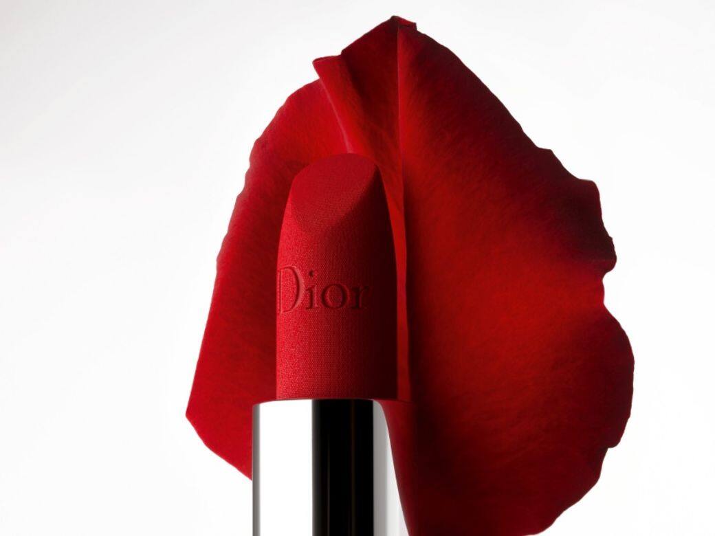 這些成分啟發自不同花卉力量，包括Dior先生鍾愛的紅牡丹花、紅石榴花萃