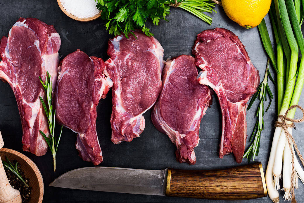 瘦牛肉含有鐵質和維他命B12，能幫助身體造血，保持精神飽滿，改善手腳