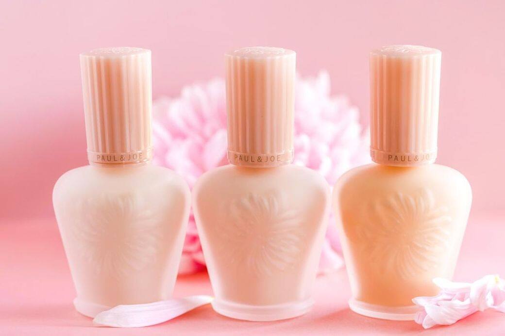 必入手理由:升級持妝力升級糖瓷絲潤隔離乳添加全新成分Moisture Powder 保濕粉 必入手理由:升級持妝力升級糖瓷絲潤隔離乳添加全新成分Moisture Powder 保濕粉