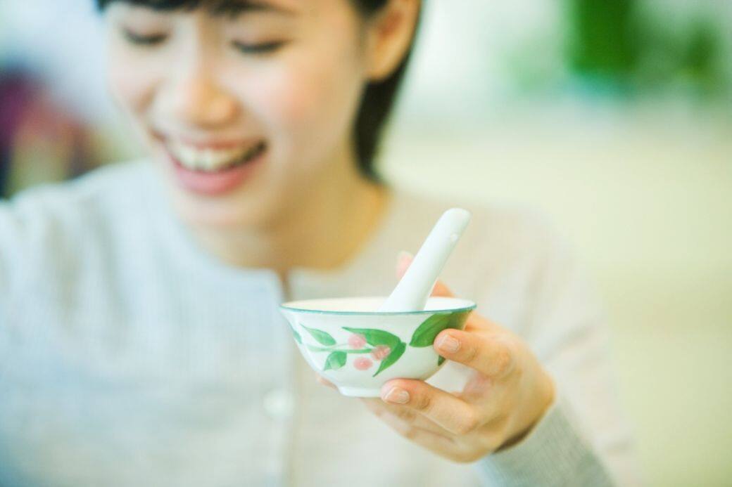 豬骨湯/魚湯的鈣質含量很少,所以要喝很多湯才可相等於一杯牛奶中的 豬骨湯/魚湯的鈣質含量很少,所以要喝很多湯才可相等於一杯牛奶中的