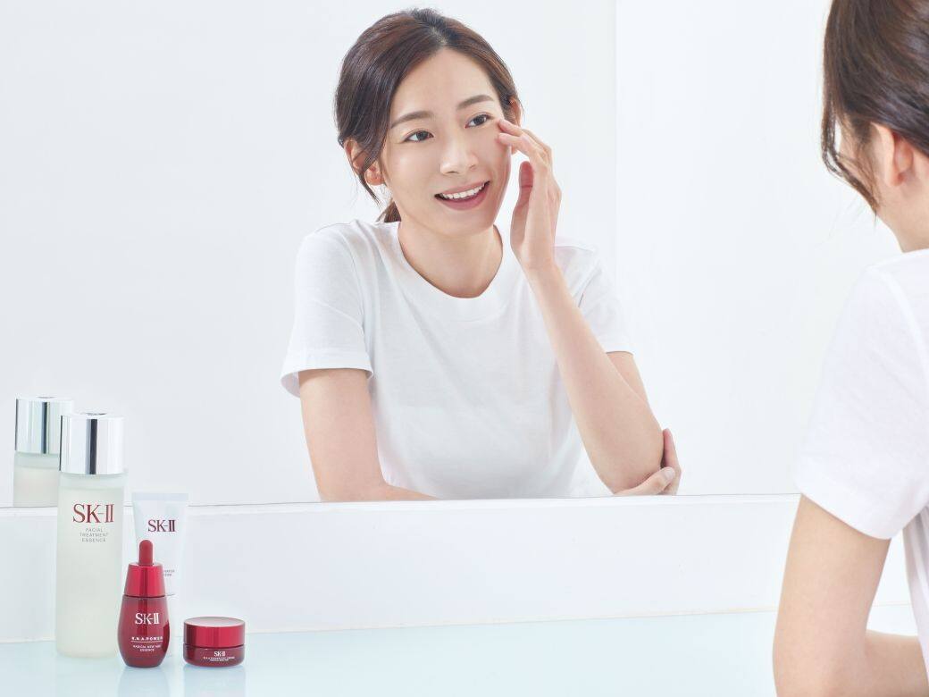 美容達人推薦入手的第一瓶全效眼霜!消除黑眼圈兼緊緻亮眼 美容達人推薦入手的第一瓶全效眼霜!消除黑眼圈兼緊緻亮眼
