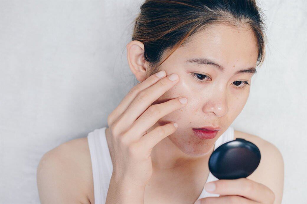 咖啡因能促進血液循環,改善眼部浮腫問題及淡化黑眼圈。可使用含咖啡 咖啡因能促進血液循環,改善眼部浮腫問題及淡化黑眼圈。可使用含咖啡