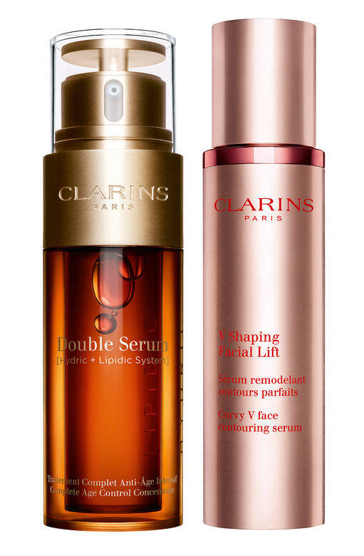 Clarins最近還推出了賦活雙精華及V輪廓緊緻精華套裝,讓大家率先體驗塑 Clarins最近還推出了賦活雙精華及V輪廓緊緻精華套裝,讓大家率先體驗塑