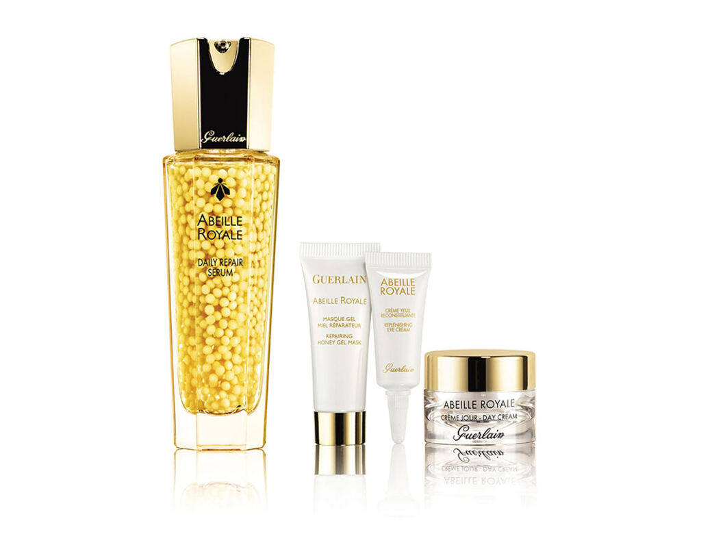 GUERLAIN 殿級蜂皇黃金微滴精華素套裝 $1,620 GUERLAIN 殿級蜂皇黃金微滴精華素套裝 $1,620