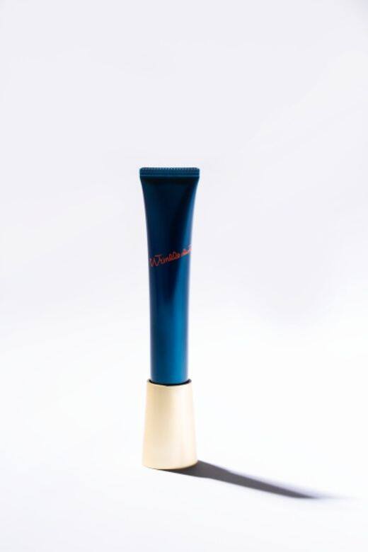 WRINKLE SHOT SERUM 祛皺精華霜($1,140 POLA)首款美容產品獲日本厚生勞動省認證為有效