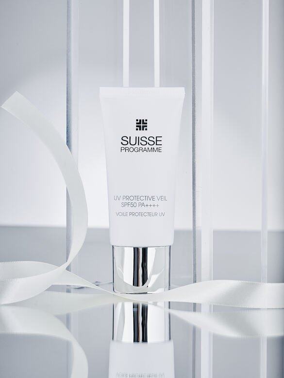 UV Protective Veil SPF50 PA++++全效輕盈防曬乳霜SPF50 PA++++外來環境因素如炎熱天氣、環境 UV Protective Veil SPF50 PA++++全效輕盈防曬乳霜SPF50 PA++++外來環境因素如炎熱天氣、環境