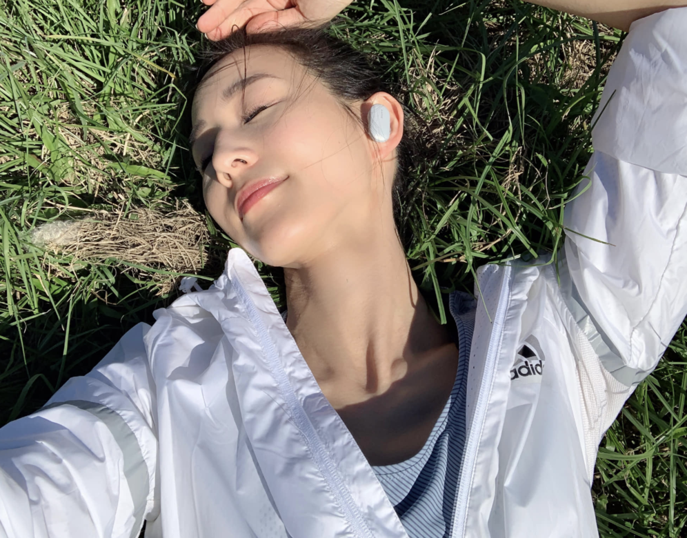 張鈞甯每周至少進行3天慢跑,每次跑步約6km。時間許可的話還會游泳 張鈞甯每周至少進行3天慢跑,每次跑步約6km。時間許可的話還會游泳