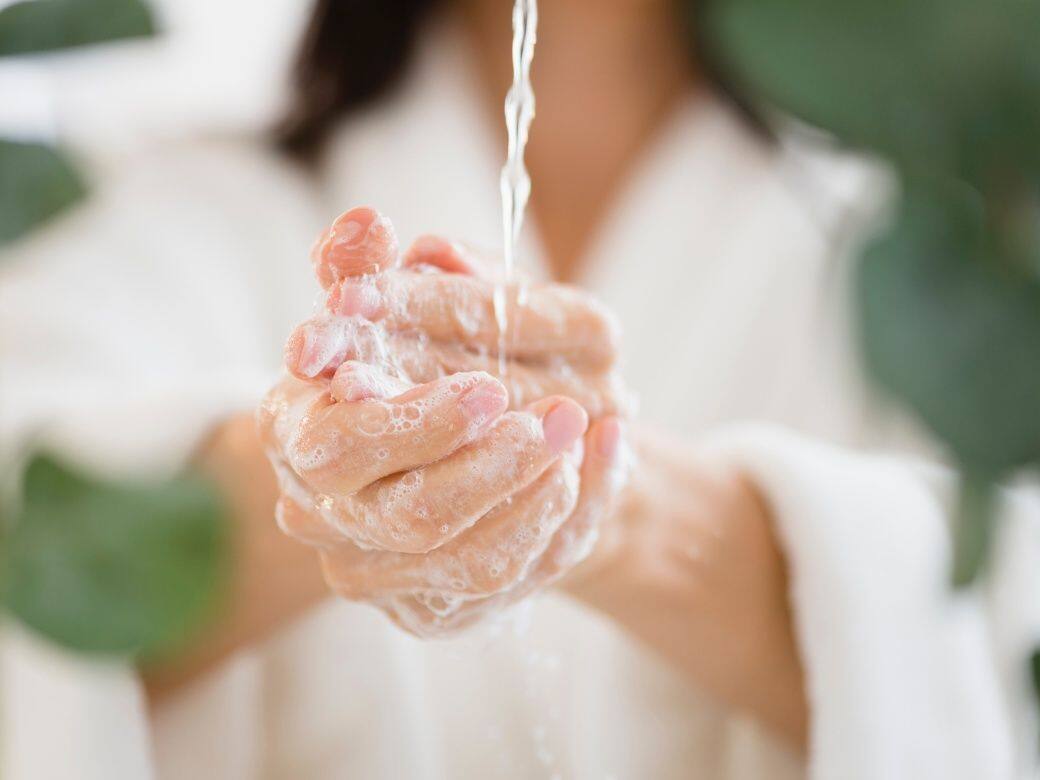 消毒洗手液用得越多越好? 5個比手液CP值更重要的抗菌關鍵