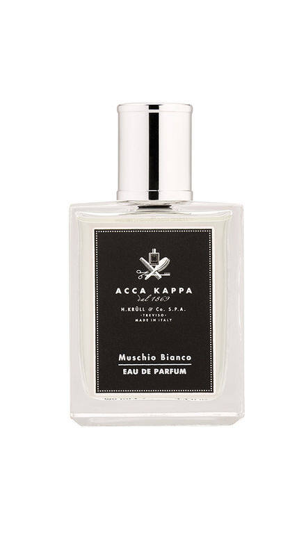這款經典的 Acca Kappa 白苔淡香精，香味由薰衣草、杜松、苔蘚共同醞釀而成，氣味