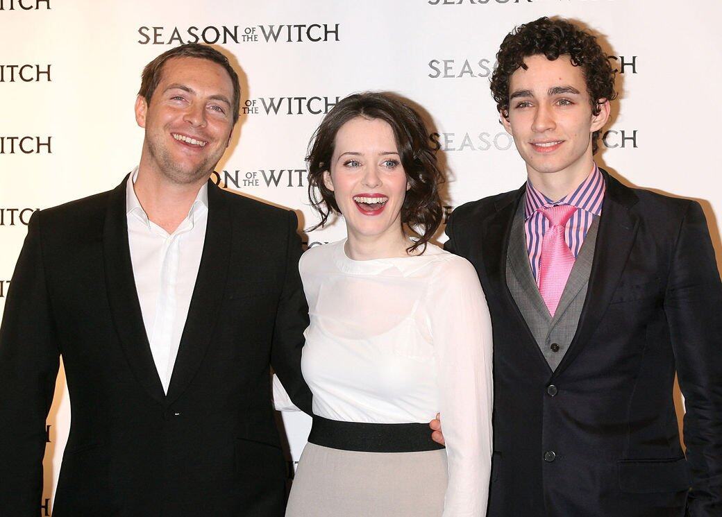 27歲在電影《Season of the Witch》的拍攝場地認識同為演員的 Stephen Campbell Moore,相戀3年結婚 27歲在電影《Season of the Witch》的拍攝場地認識同為演員的 Stephen Campbell Moore,相戀3年結婚